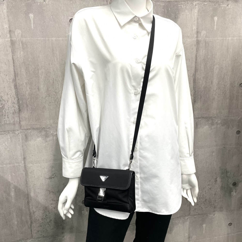Prada Triangle Logo Pochette Black - image 7